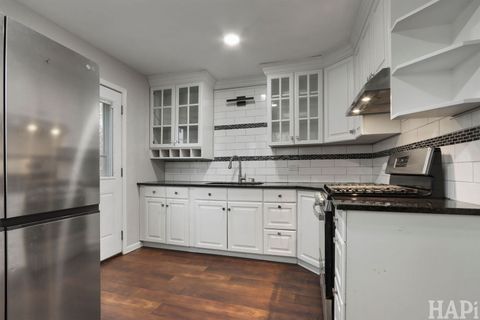 Tiny photo for 38132 N Manor Avenue, Beach Park, IL 60087 (MLS # 12589509)