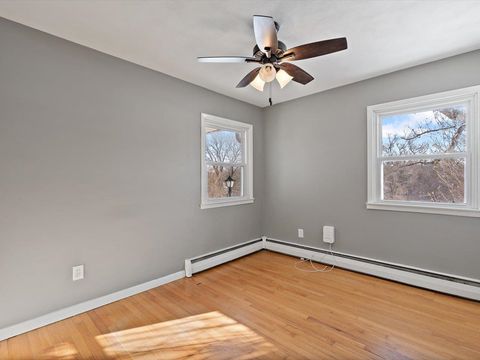 Tiny photo for 8210 Ridgewood Road, RockIsland, IL 61201 (MLS # 100000029)