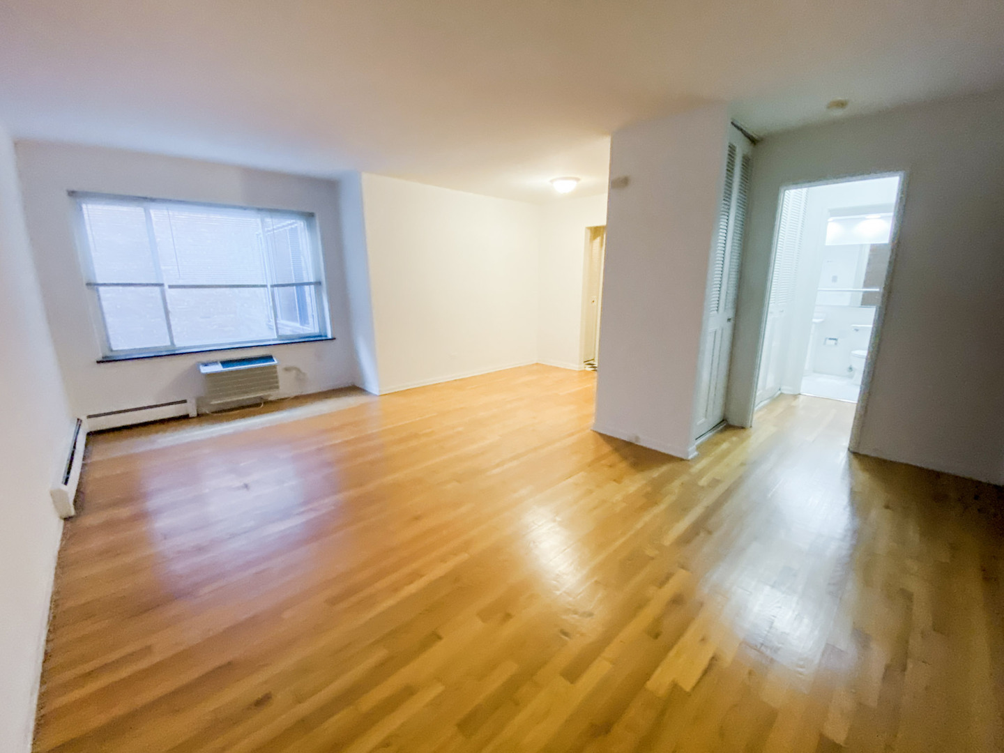 516 W Melrose Street 505