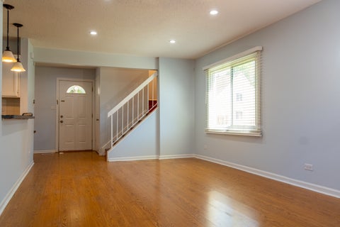 Tiny photo for 750 Crescent Way, Hanover Park, IL 60133 (MLS # 12649021)