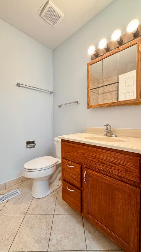 Tiny photo for 750 Crescent Way, Hanover Park, IL 60133 (MLS # 12649021)