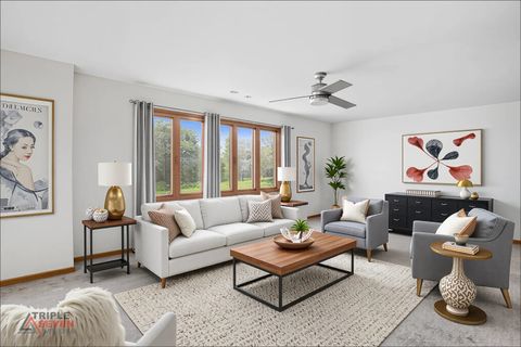 Tiny photo for 5013 180TH Street, Country Club Hills, IL 60478 (MLS # 12380235)