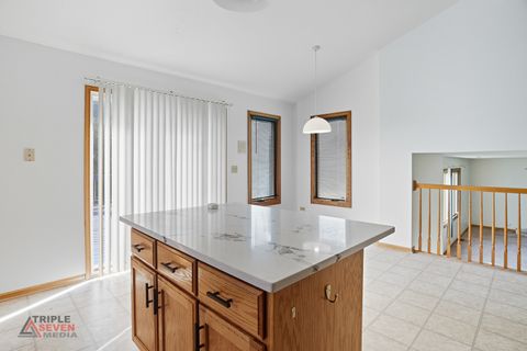 Tiny photo for 5013 180TH Street, Country Club Hills, IL 60478 (MLS # 12380235)