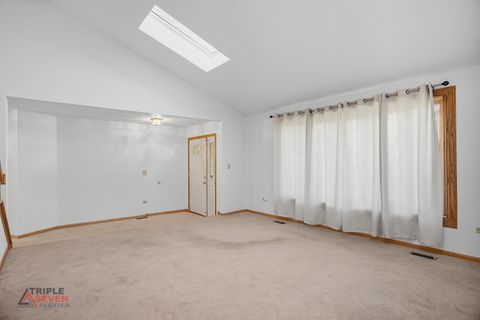 Tiny photo for 5013 180TH Street, Country Club Hills, IL 60478 (MLS # 12380235)