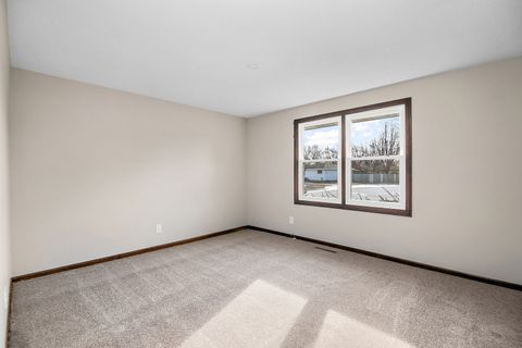 Tiny photo for 1227 Peacock Lane, Bradley, IL 60915 (MLS # 12555363)