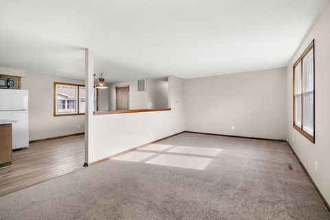 Tiny photo for 1227 Peacock Lane, Bradley, IL 60915 (MLS # 12555363)