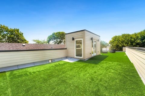 Tiny photo for 2938 N Leavitt Street, Chicago, IL 60618 (MLS # 12591898)