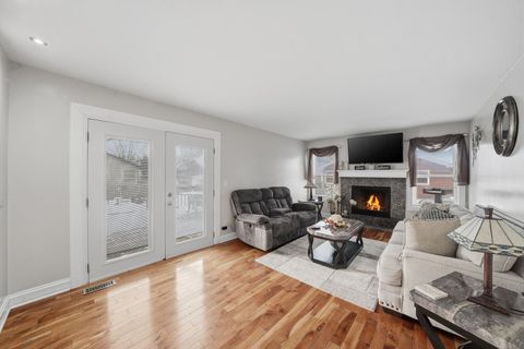 Tiny photo for 1625 Powder Horn Drive, Algonquin, IL 60102 (MLS # 12595442)