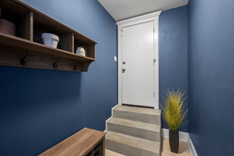 Tiny photo for 1504 W Cullom Avenue #G, Chicago, IL 60613 (MLS # 12645722)