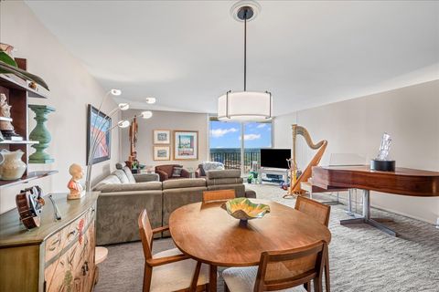 Tiny photo for 6033 N Sheridan Road #37L, Chicago, IL 60660 (MLS # 12467826)