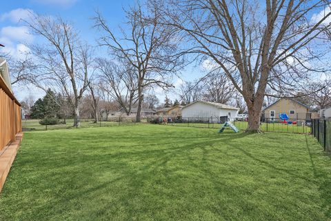 Tiny photo for 607 2nd Avenue, Marengo, IL 60152 (MLS # 12638556)