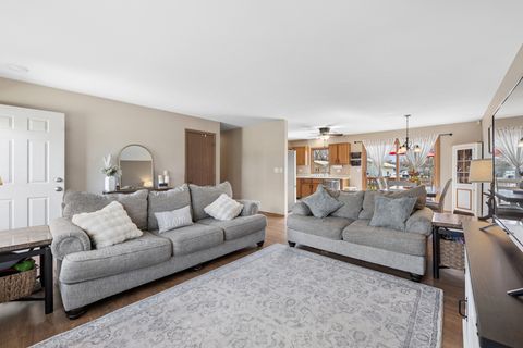 Tiny photo for 607 2nd Avenue, Marengo, IL 60152 (MLS # 12638556)