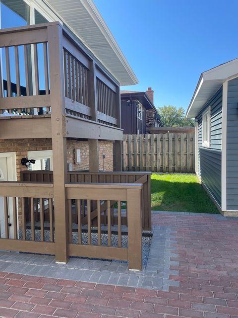 Tiny photo for 13912 S MANISTEE Avenue, Burnham, IL 60633 (MLS # 12459217)
