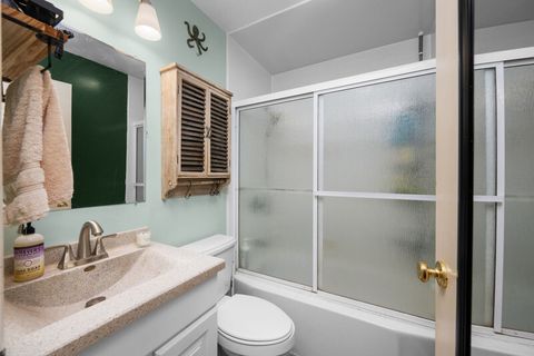 Tiny photo for 1612 31st Street A, Moline, IL 61265 (MLS # 12610125)