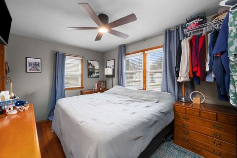 Tiny photo for 1612 31st Street A, Moline, IL 61265 (MLS # 12610125)