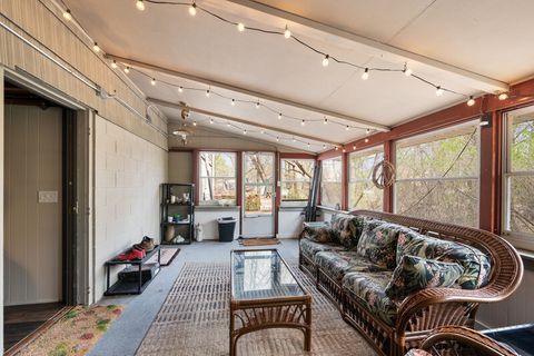 Tiny photo for 1612 31st Street A, Moline, IL 61265 (MLS # 12610125)