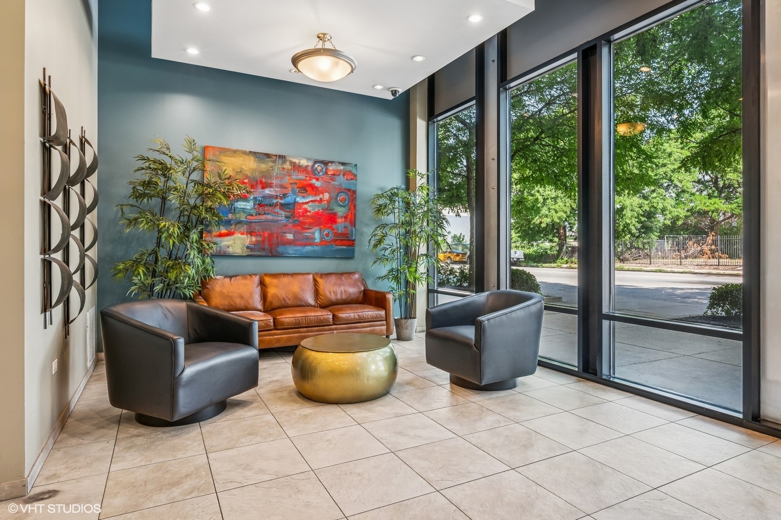 511 W Division Street 607