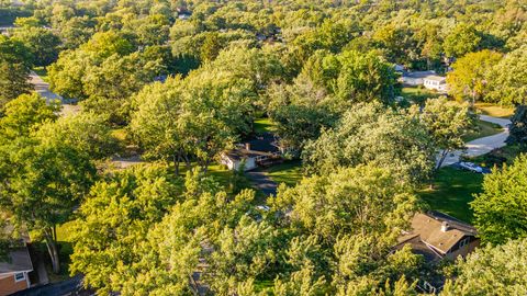 Tiny photo for 3S240 Burr Oak Drive, Glen Ellyn, IL 60137 (MLS # 12509026)