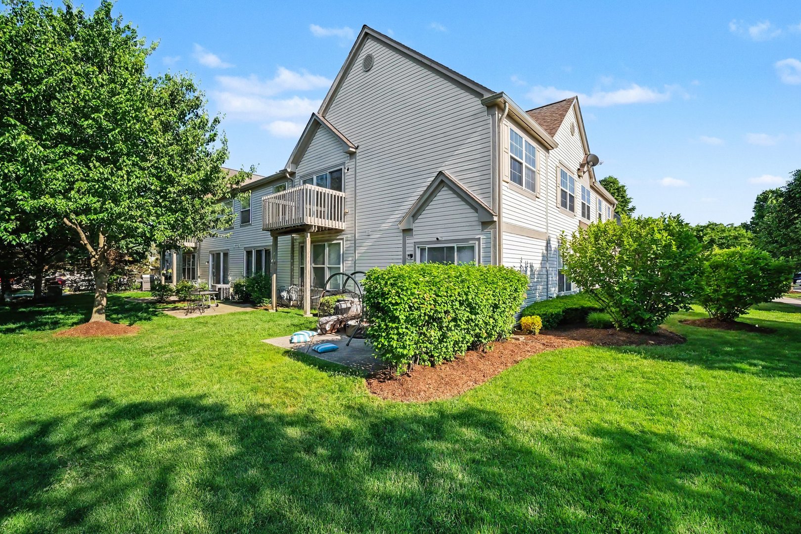 2906 Stonewater Drive 2906