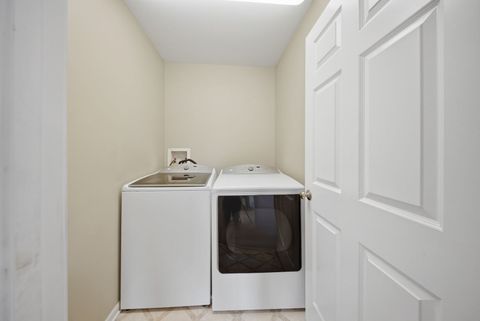 Tiny photo for 2533 Lyman Loop, Yorkville, IL 60560 (MLS # 12617574)