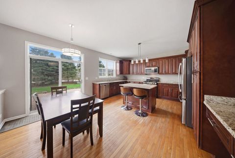 Tiny photo for 2533 Lyman Loop, Yorkville, IL 60560 (MLS # 12617574)