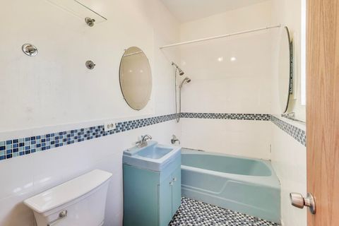 Tiny photo for 315 N Drury Lane, Arlington Heights, IL 60004 (MLS # 12507864)