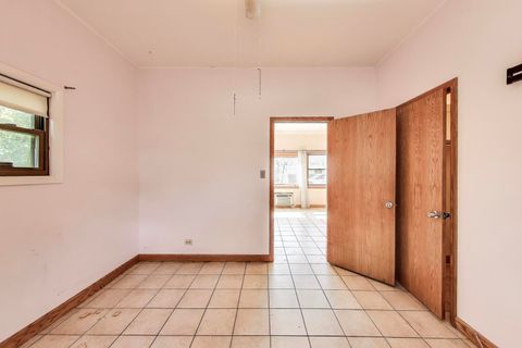 Tiny photo for 315 N Drury Lane, Arlington Heights, IL 60004 (MLS # 12507864)