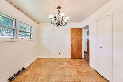 Tiny photo for 315 N Drury Lane, Arlington Heights, IL 60004 (MLS # 12507864)