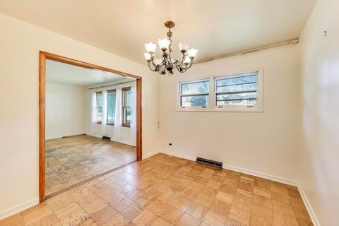 Tiny photo for 315 N Drury Lane, Arlington Heights, IL 60004 (MLS # 12507864)