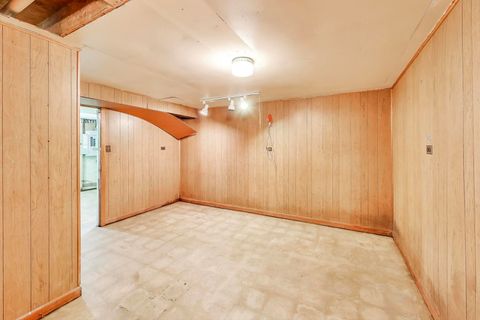 Tiny photo for 315 N Drury Lane, Arlington Heights, IL 60004 (MLS # 12507864)