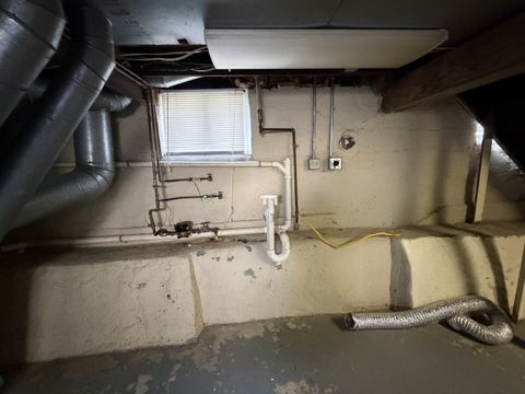 Tiny photo for 508 W Grove Street, Bloomington, IL 61701 (MLS # 12473775)