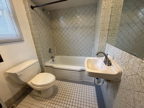 Tiny photo for 508 W Grove Street, Bloomington, IL 61701 (MLS # 12473775)