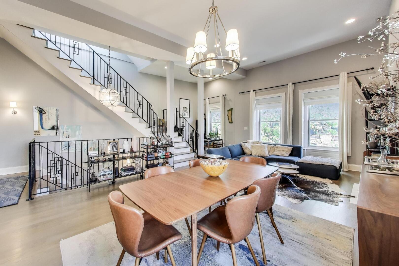 515 W ARMITAGE Avenue 3