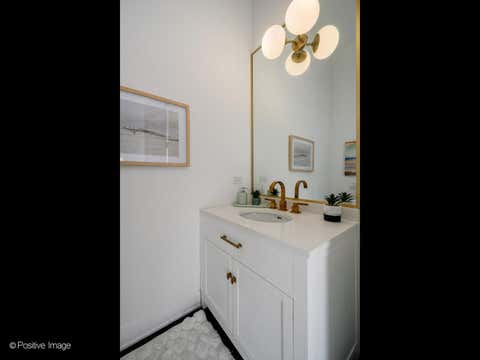 Tiny photo for 4840 S Dorchester Avenue #1, Chicago, IL 60615 (MLS # 12618439)