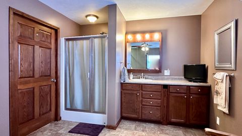 Tiny photo for 601 S Cherry Street, West Frankfort, IL 62896 (MLS # 12564573)