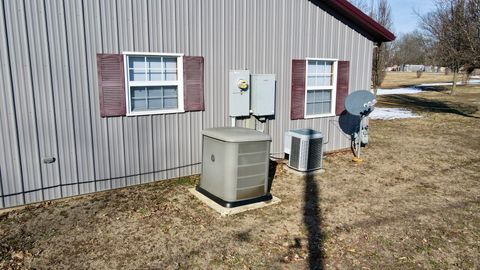 Tiny photo for 601 S Cherry Street, West Frankfort, IL 62896 (MLS # 12564573)