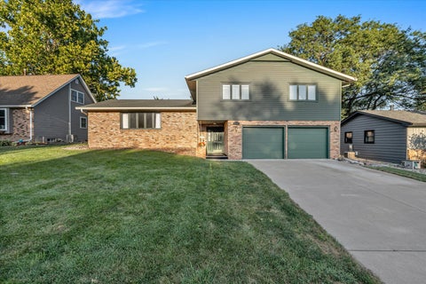 Photo of 2705 36th Street #0, Rock Island, IL 61201 (MLS # 12751265)