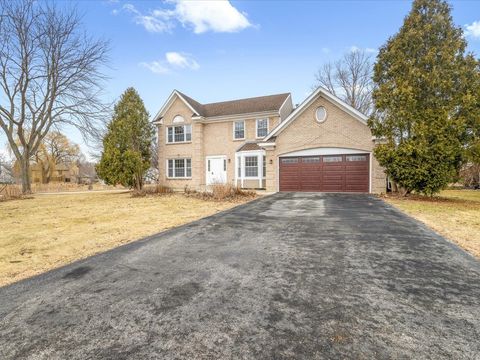 Tiny photo for 256 Hill N Dale Court, Gurnee, IL 60031 (MLS # 12583118)