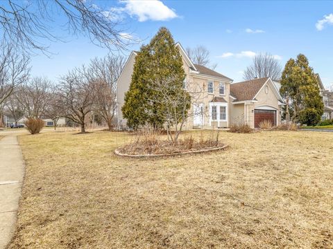 Tiny photo for 256 Hill N Dale Court, Gurnee, IL 60031 (MLS # 12583118)