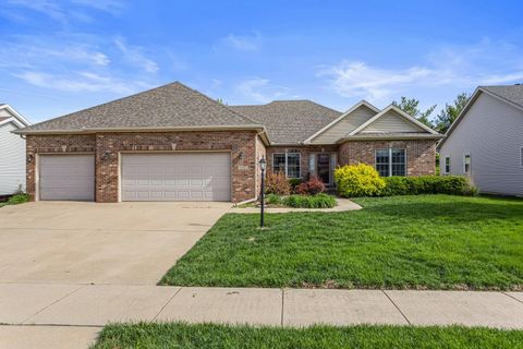 Photo of 4402 Crossgate Drive, Champaign, IL 61822 (MLS # 12591565)