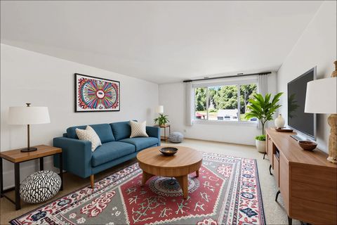 Tiny photo for 2600 Brookwood Way Drive #212, Rolling Meadows, IL 60008 (MLS # 12473793)