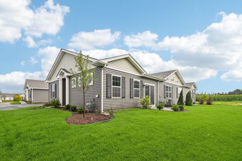 Tiny photo for 6455 maple glen Drive, Wonder Lake, IL 60097 (MLS # 12661119)