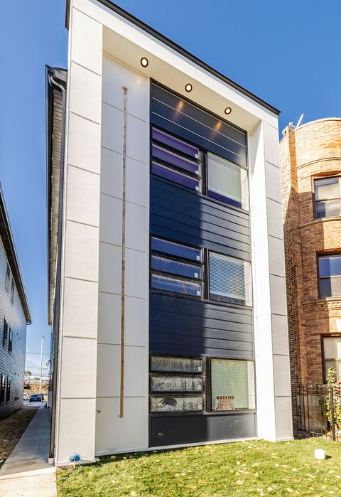 6220 S King Drive Chicago IL 60637