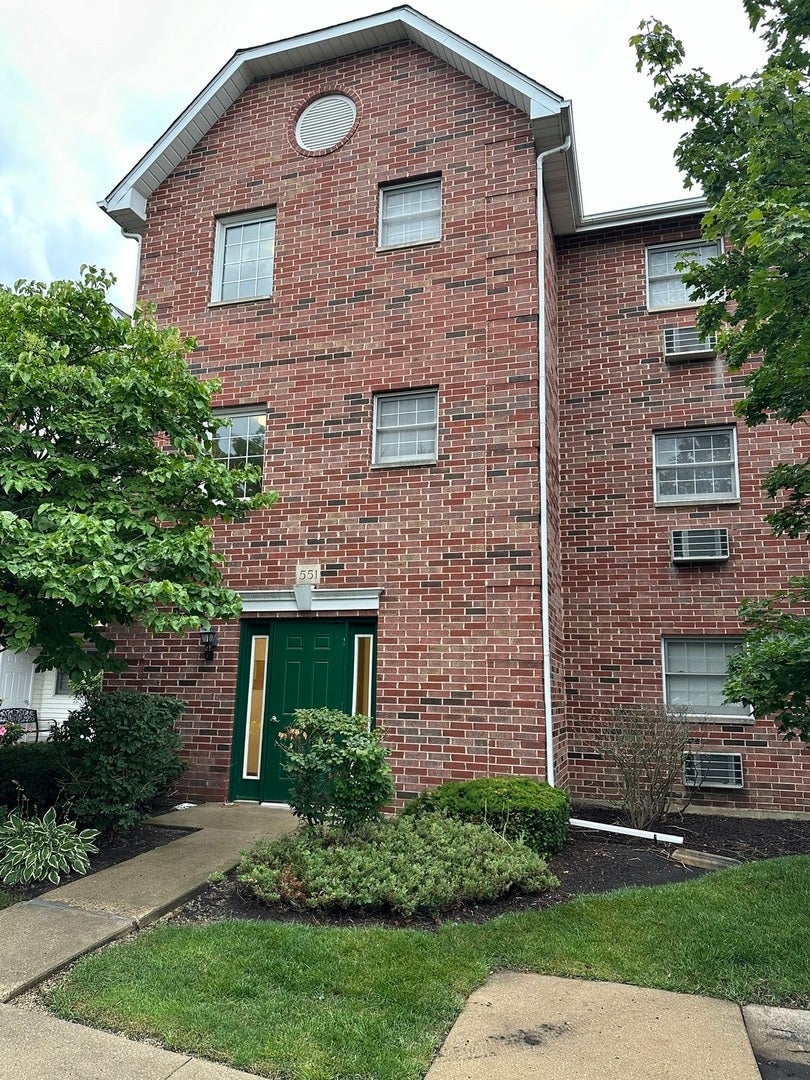551 Leah Lane 3B