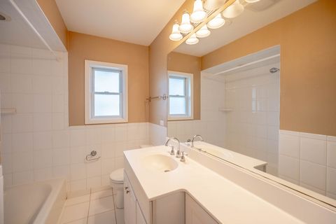 Tiny photo for 5919 W 109th Place, Chicago Ridge, IL 60415 (MLS # 12534324)