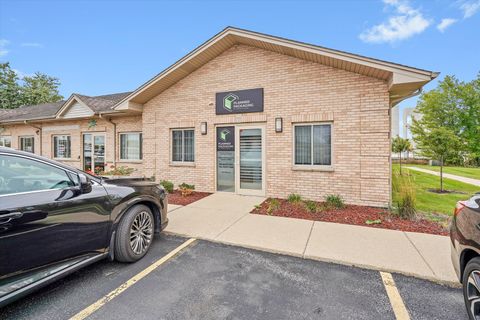 Photo of 19558 S Harlem Avenue #5, Frankfort, IL 60423 (MLS # 12524910)