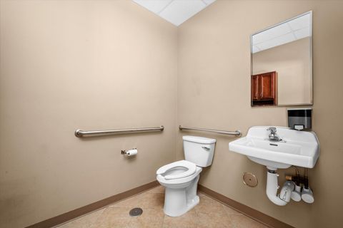 Tiny photo for 19558 S Harlem Avenue #5, Frankfort, IL 60423 (MLS # 12524910)