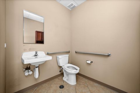 Tiny photo for 19558 S Harlem Avenue #5, Frankfort, IL 60423 (MLS # 12524910)