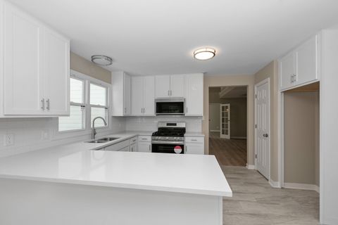 Tiny photo for 3713 Dewey Avenue, Richton Park, IL 60471 (MLS # 12438104)