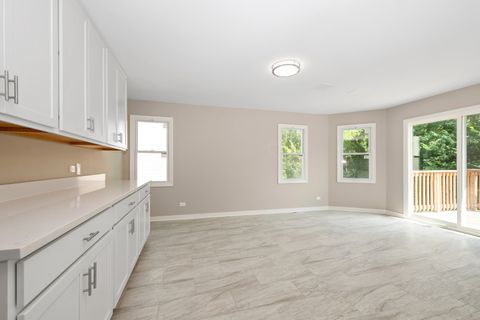 Tiny photo for 3713 Dewey Avenue, Richton Park, IL 60471 (MLS # 12438104)